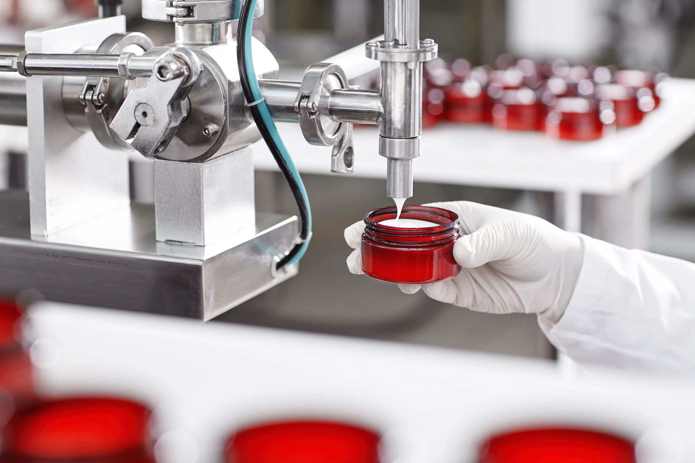 Cosmetic filling and manufacturing